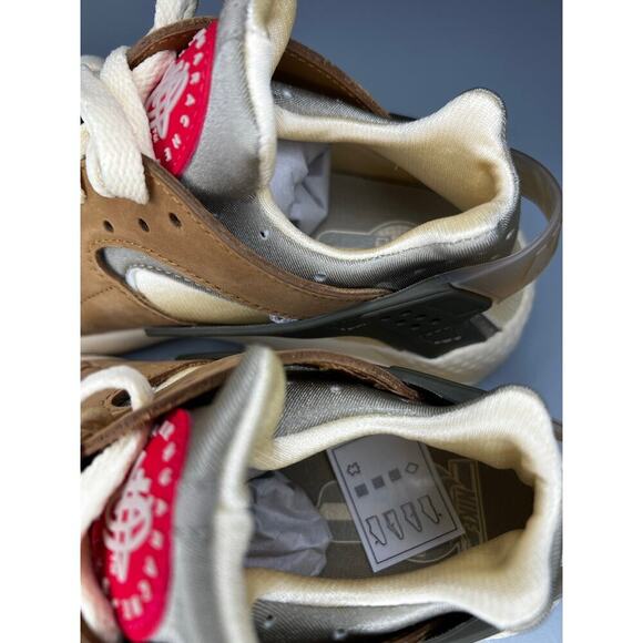 Stussy x Nike Huarache  6M - Picture 6 of 10